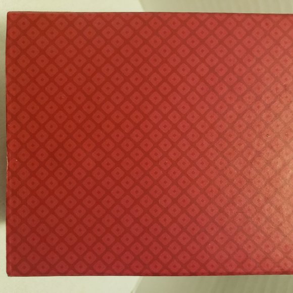 GIFT BOX DECOR BOX for HOLIDAYS - "BE JOLLY" - SNOW FLAKES AND CHRISTMAS TREES - Picture 6 of 16